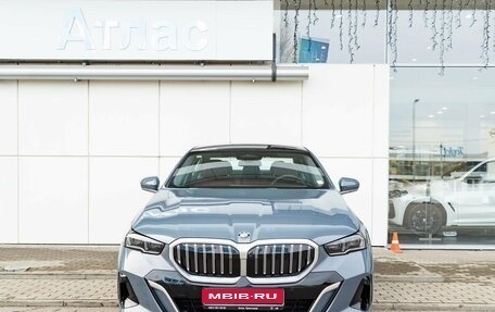 BMW 5 серия, 2024 год, 8 490 000 рублей, 6 фотография