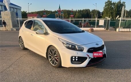 KIA cee'd GT II, 2015 год, 1 270 000 рублей, 2 фотография