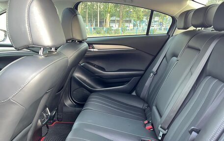 Mazda 6, 2019 год, 2 850 000 рублей, 14 фотография