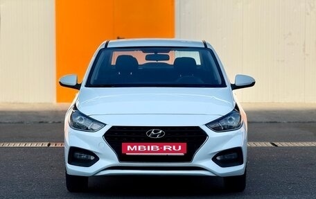 Hyundai Solaris II рестайлинг, 2018 год, 1 050 000 рублей, 2 фотография