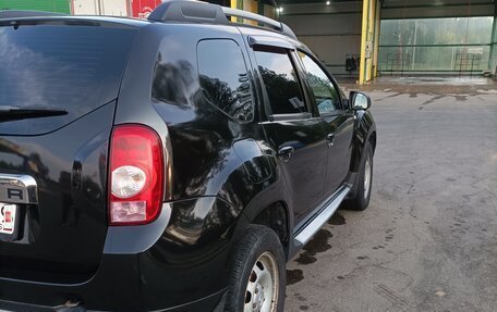 Renault Duster I рестайлинг, 2014 год, 880 000 рублей, 2 фотография