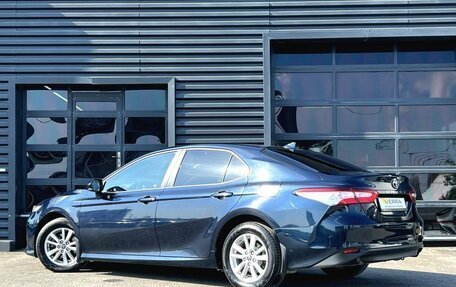 Toyota Camry, 2019 год, 2 590 000 рублей, 3 фотография