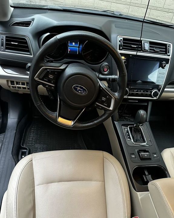 Subaru Outback, 2018 год, 2 930 000 рублей, 16 фотография