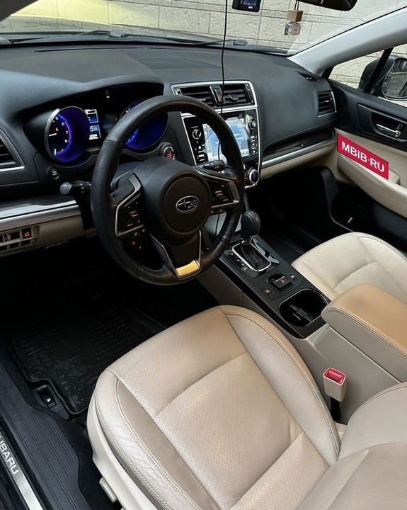 Subaru Outback, 2018 год, 2 930 000 рублей, 10 фотография