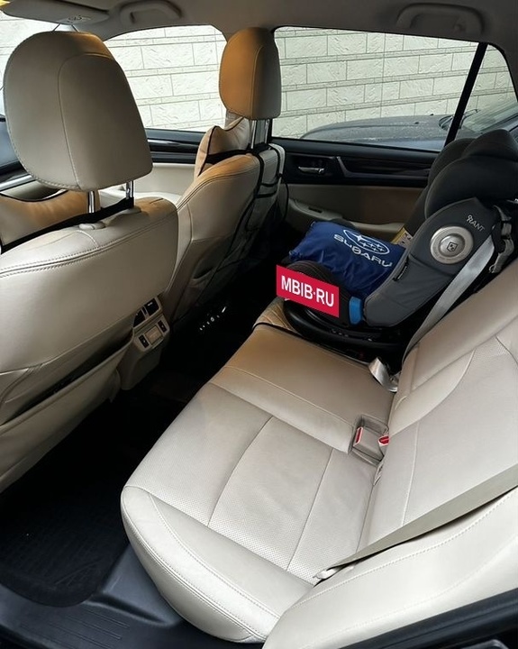 Subaru Outback, 2018 год, 2 930 000 рублей, 14 фотография