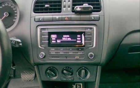 Volkswagen Polo VI (EU Market), 2016 год, 1 350 000 рублей, 8 фотография