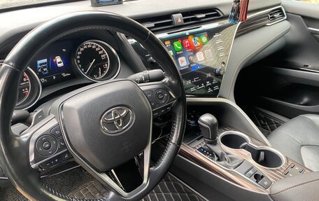 Toyota Camry, 2019 год, 3 100 000 рублей, 3 фотография