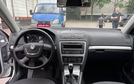 Skoda Octavia, 2012 год, 985 000 рублей, 10 фотография