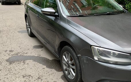 Volkswagen Jetta VI, 2012 год, 1 000 000 рублей, 6 фотография