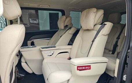 Mercedes-Benz V-Класс, 2025 год, 14 390 000 рублей, 11 фотография