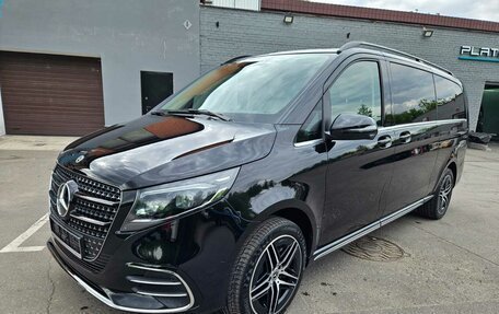 Mercedes-Benz V-Класс, 2025 год, 14 390 000 рублей, 21 фотография