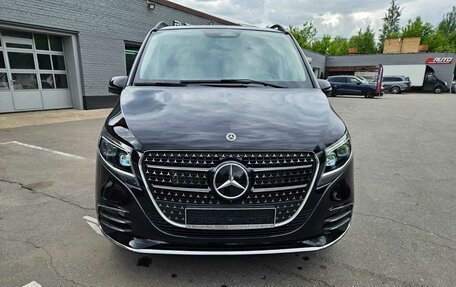 Mercedes-Benz V-Класс, 2025 год, 14 390 000 рублей, 20 фотография