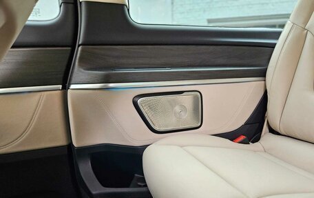 Mercedes-Benz V-Класс, 2025 год, 14 390 000 рублей, 35 фотография