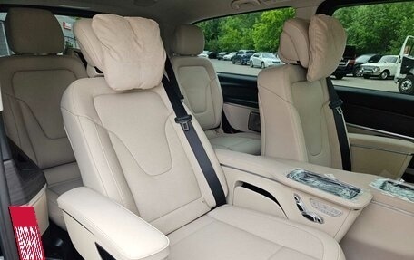 Mercedes-Benz V-Класс, 2025 год, 14 390 000 рублей, 34 фотография