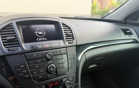 Opel Insignia II рестайлинг, 2011 год, 950 000 рублей, 2 фотография