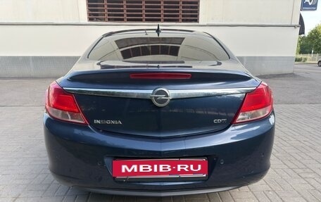 Opel Insignia II рестайлинг, 2011 год, 950 000 рублей, 12 фотография