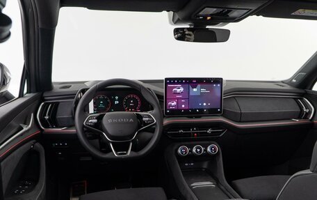 Skoda Kodiaq, 2025 год, 5 460 000 рублей, 8 фотография