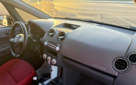 Mitsubishi Colt VI рестайлинг, 2006 год, 460 000 рублей, 18 фотография