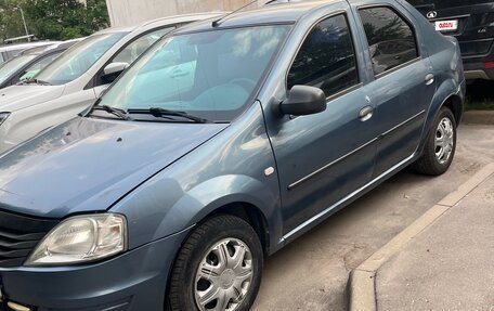 Renault Logan I, 2010 год, 370 000 рублей, 3 фотография