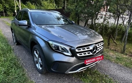 Mercedes-Benz GLA, 2018 год, 2 600 000 рублей, 4 фотография