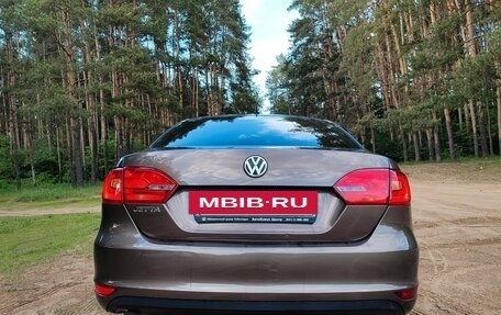 Volkswagen Jetta VI, 2012 год, 980 000 рублей, 20 фотография