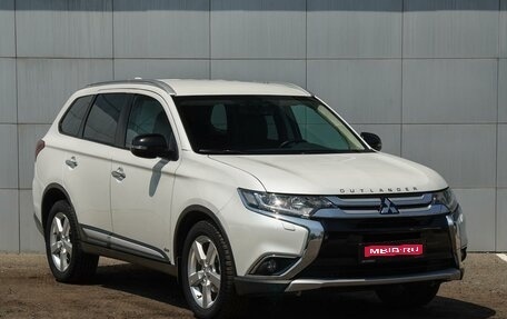 Mitsubishi Outlander III рестайлинг 3, 2016 год, 2 550 000 рублей, 1 фотография