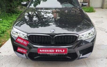 BMW 5 серия, 2018 год, 5 100 000 рублей, 1 фотография