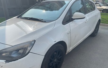 Opel Astra J, 2013 год, 600 000 рублей, 12 фотография