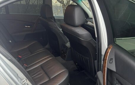 BMW 5 серия, 2007 год, 610 000 рублей, 5 фотография