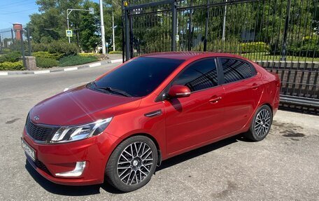 KIA Rio III рестайлинг, 2011 год, 1 050 000 рублей, 10 фотография