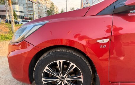 Hyundai Solaris II рестайлинг, 2013 год, 830 000 рублей, 5 фотография