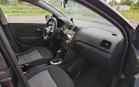 Volkswagen Polo VI (EU Market), 2015 год, 650 000 рублей, 4 фотография