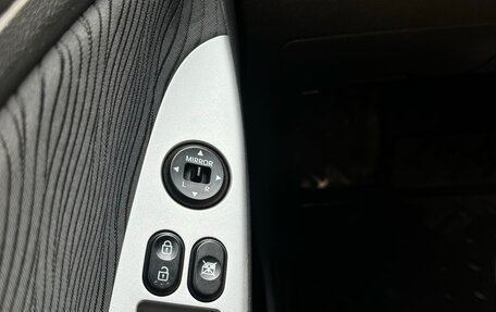 Hyundai Solaris II рестайлинг, 2011 год, 680 000 рублей, 11 фотография