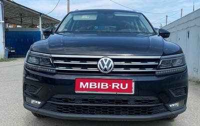 Volkswagen Tiguan II, 2018 год, 2 250 000 рублей, 1 фотография