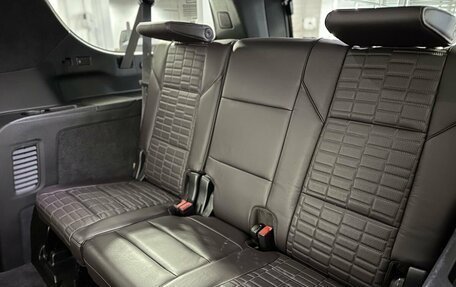 Cadillac Escalade V, 2022 год, 14 100 000 рублей, 19 фотография