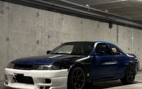 Nissan Skyline, 1993 год, 420 000 рублей, 2 фотография