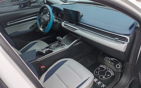 Geely Emgrand, 2022 год, 1 071 000 рублей, 6 фотография