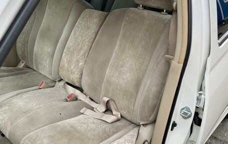 Toyota Vista V30, 2000 год, 769 000 рублей, 17 фотография