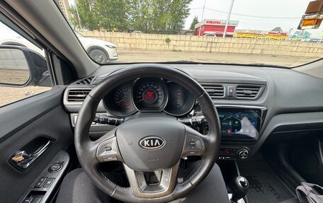 KIA Rio III рестайлинг, 2011 год, 900 000 рублей, 10 фотография