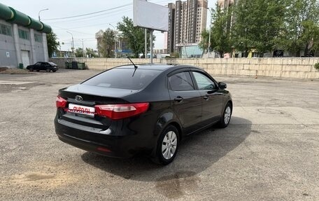 KIA Rio III рестайлинг, 2011 год, 900 000 рублей, 4 фотография