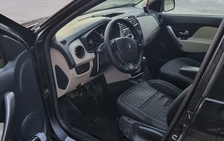 Renault Logan II, 2015 год, 550 000 рублей, 9 фотография