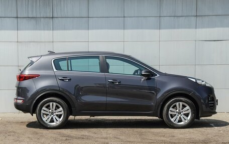KIA Sportage IV рестайлинг, 2017 год, 2 190 000 рублей, 5 фотография