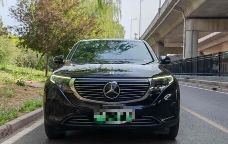 Mercedes-Benz EQC, 2021 год, 2 350 111 рублей, 3 фотография