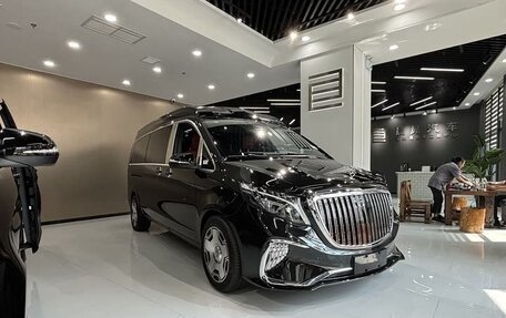 Mercedes-Benz V-Класс, 2022 год, 8 400 020 рублей, 3 фотография