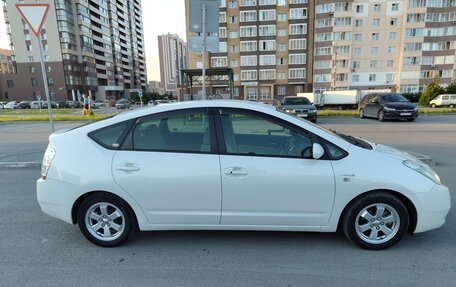 Toyota Prius, 2008 год, 913 000 рублей, 10 фотография