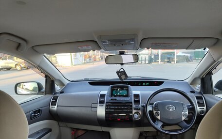 Toyota Prius, 2008 год, 913 000 рублей, 16 фотография