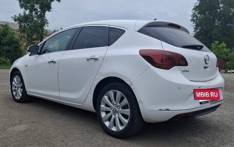 Opel Astra J, 2012 год, 580 000 рублей, 14 фотография