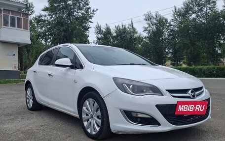 Opel Astra J, 2012 год, 580 000 рублей, 12 фотография