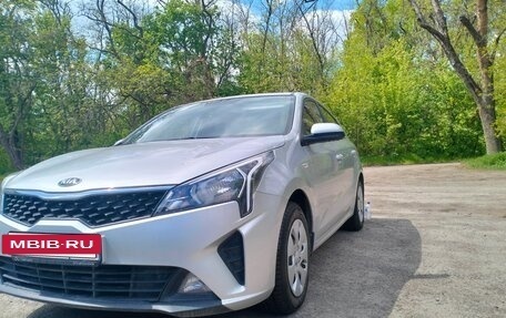 KIA Rio IV, 2021 год, 1 620 000 рублей, 11 фотография