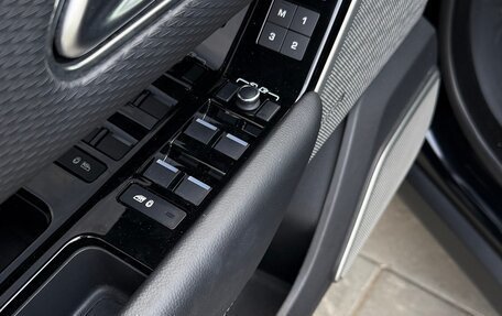 Land Rover Range Rover Velar I, 2019 год, 4 800 000 рублей, 11 фотография